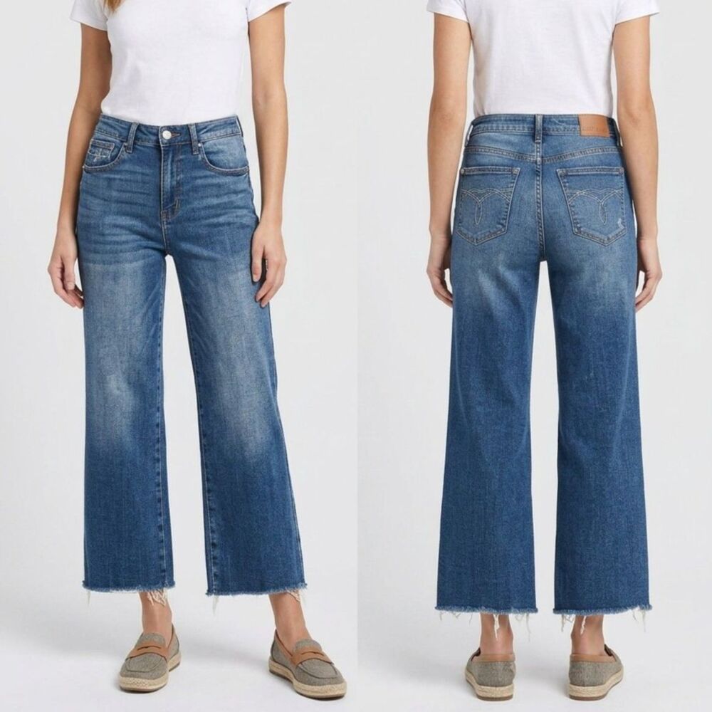 Judy Blue Wide Leg Crop Jeans Size 5/27 Raw Hem Medium Wash Distressed Denim